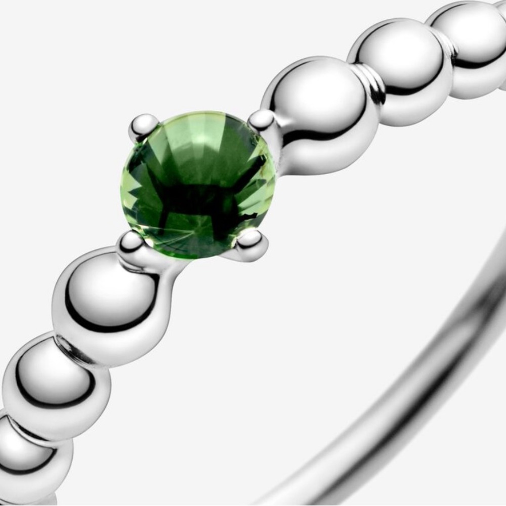 ❤️Pandora August Spring Green Beaded Ring. Size 4